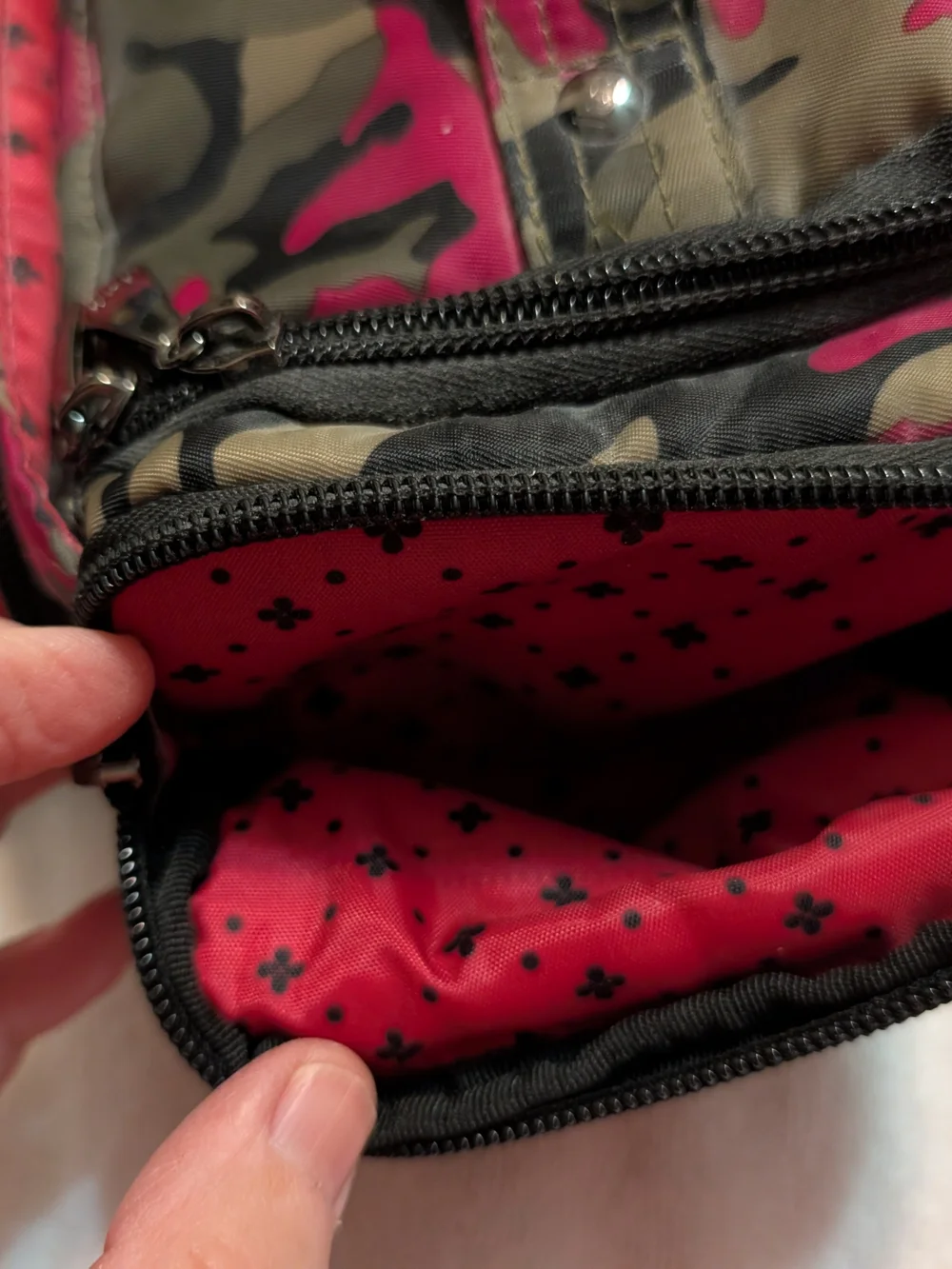 Lug Trolley Camouflage Print Travel Toiletry Bag - Pink & Olive